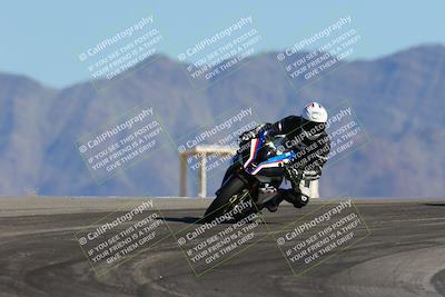 media/Feb-03-2024-SoCal Trackdays (Sat) [[767c60a41c]]/9-Turn 12 (115pm)/